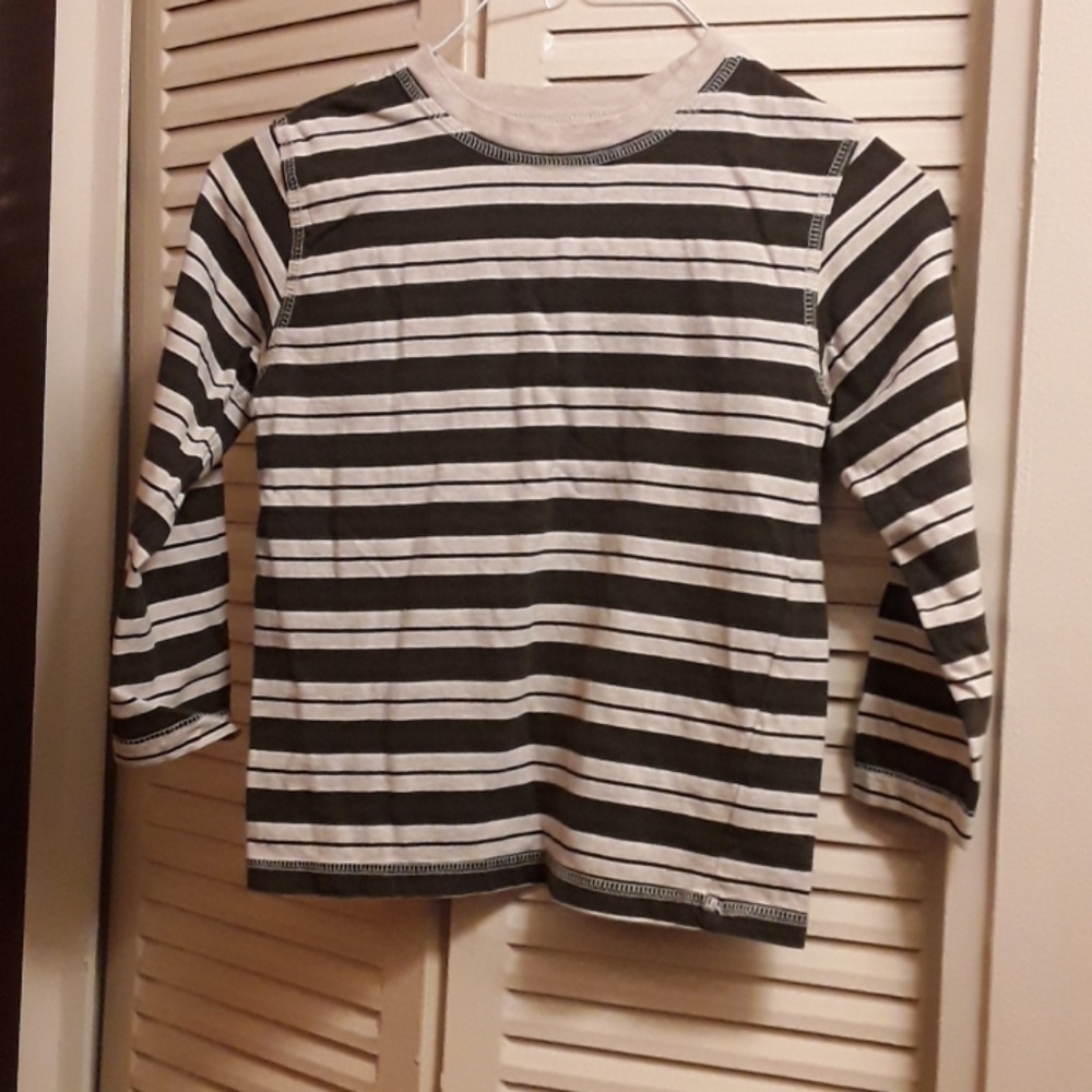 Long sleeve for boys size 6